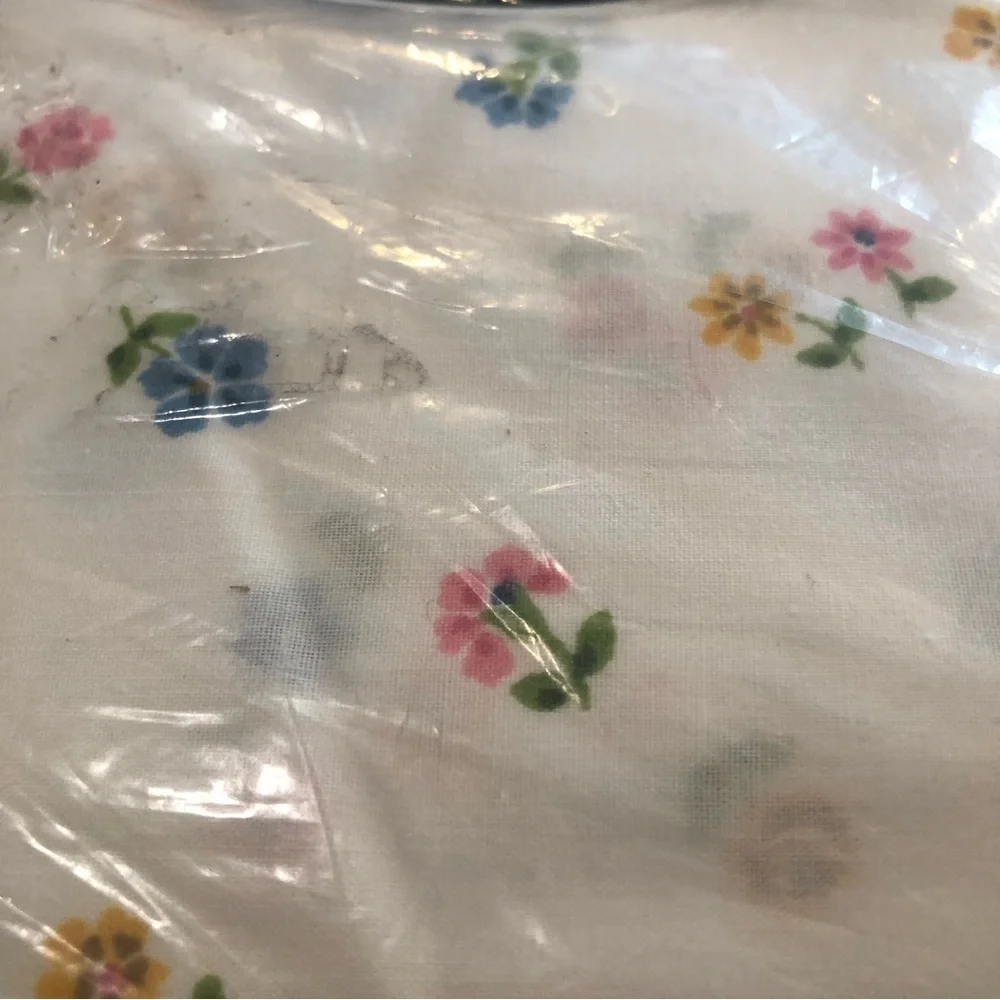 WAMSUTTA/ vintage / NEW/country flower/ Twin flat sheet/ 180 Ct. Percale